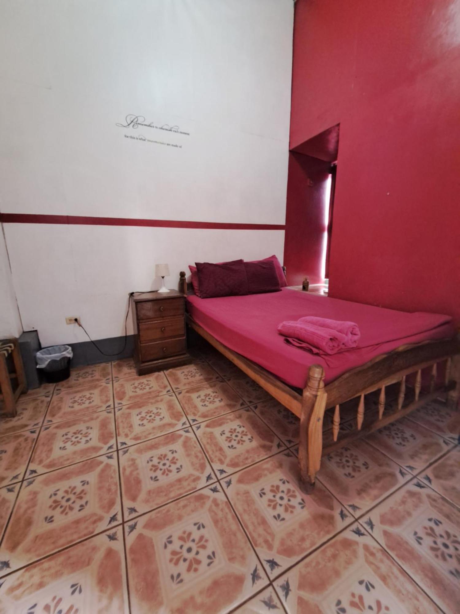 Hostal Mochilas Granada Room photo